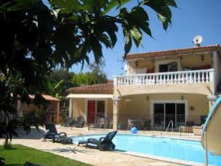 Chambres Dhotes Villa La Morena วาลูริส ภายนอก รูปภาพ